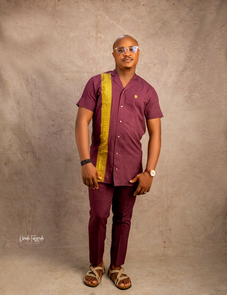 Gold Flex Embroidery Shirt