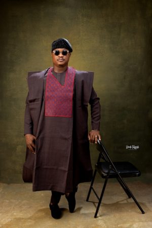 Onigbajamo mahogany agbada