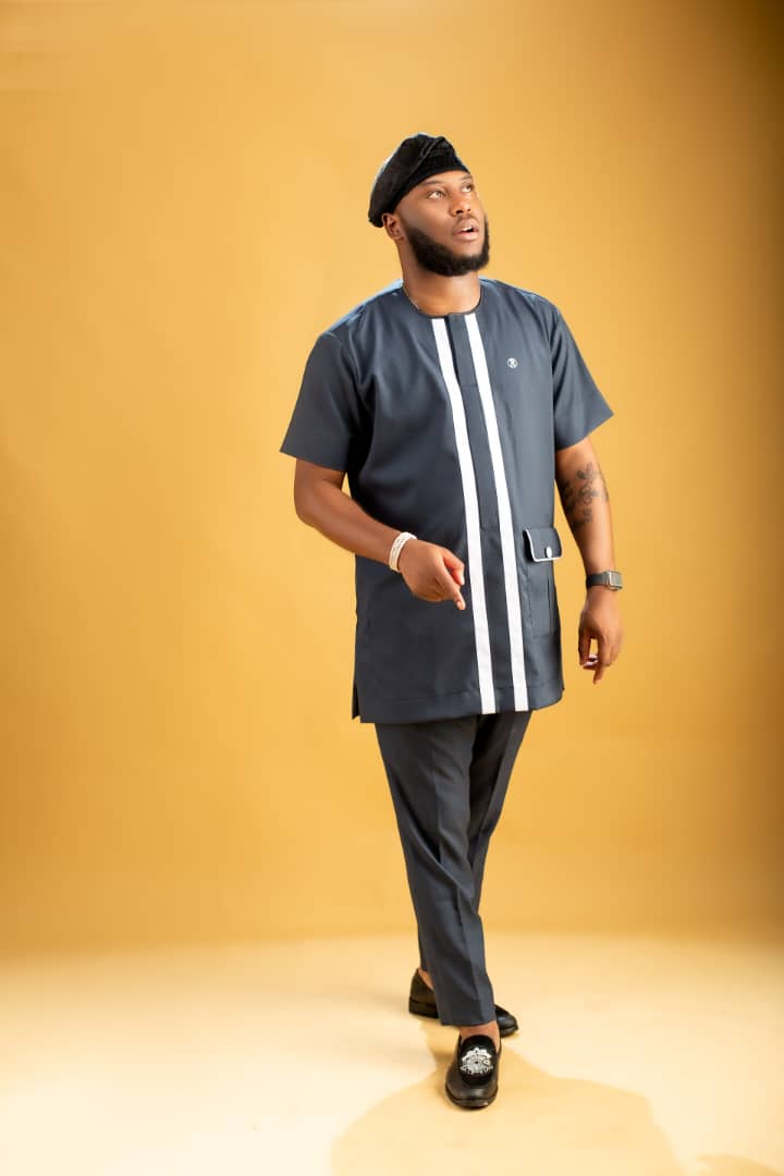 Centred Striped Logo Tunic - Image 6